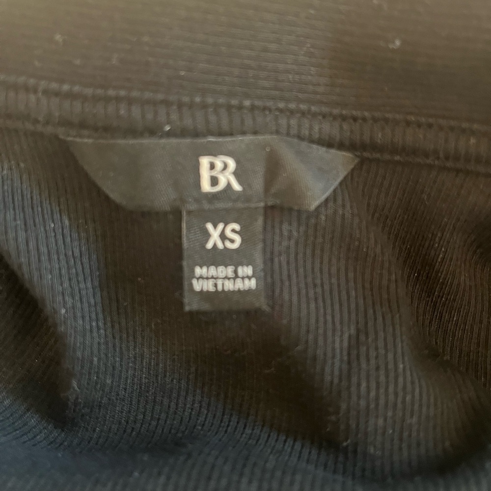 Black Ribbed Knit Collared Shirt - Picture 5 of 5